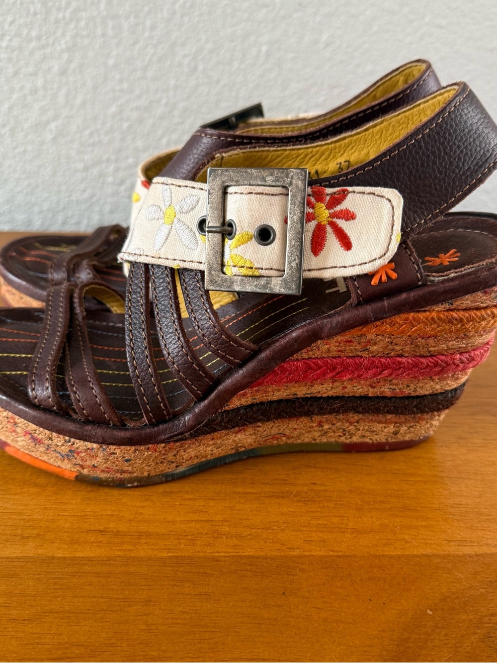 The ART Co. Brown Leather Sling back Wedge Embroidered Floral Sandal -EU 37 US 7